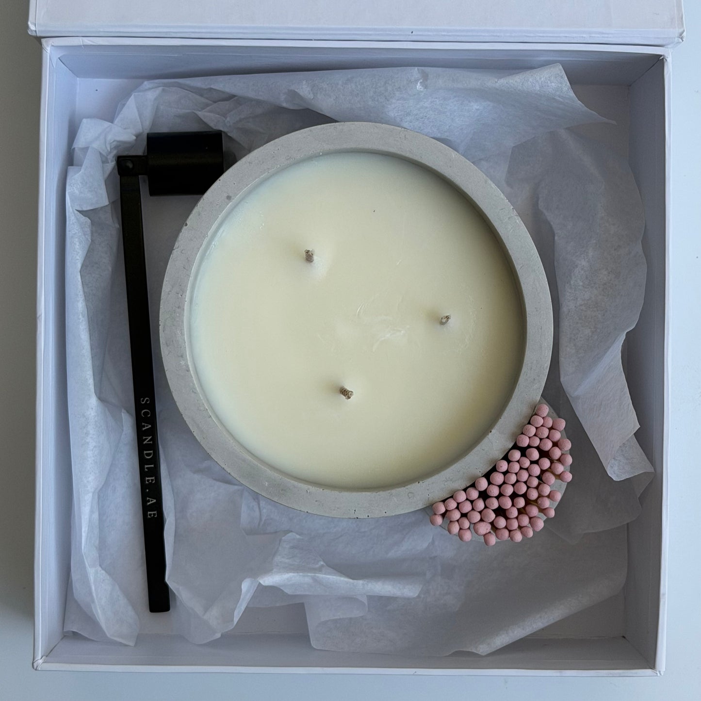 The grey jar