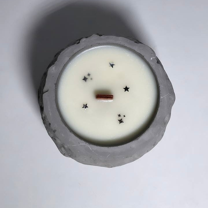 MOON CANDLE