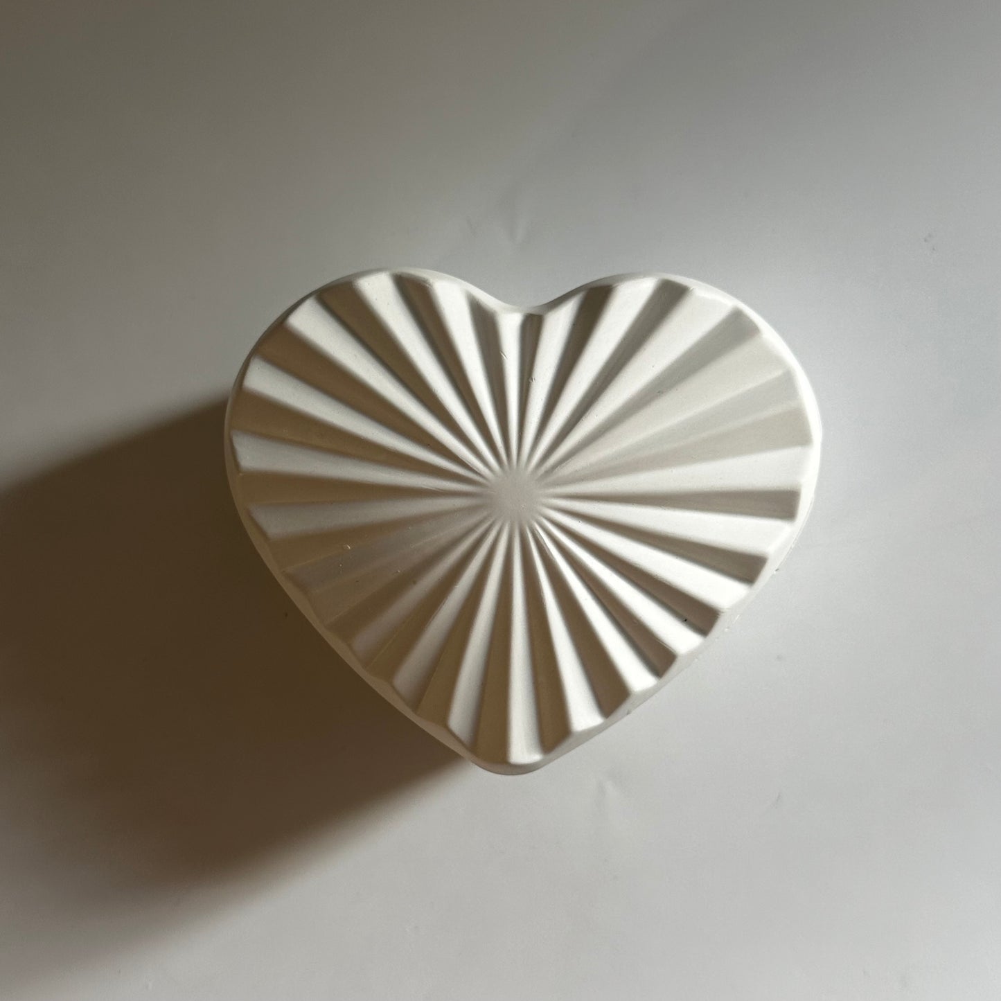 Heart-shaped jewellery box