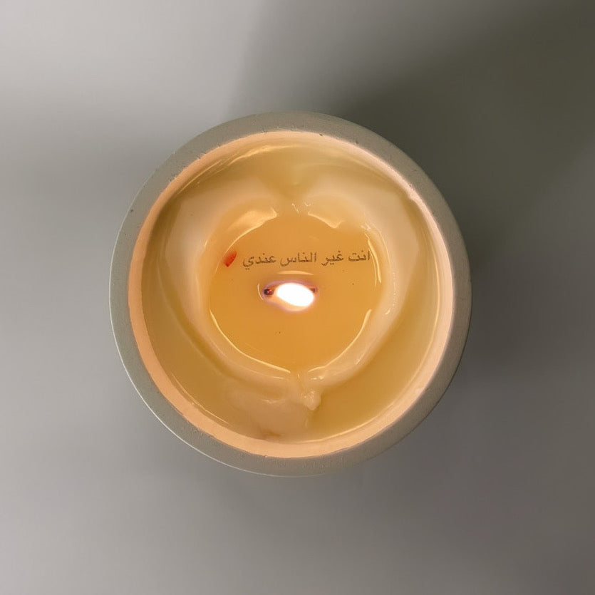 HOLIDATE's CANDLE